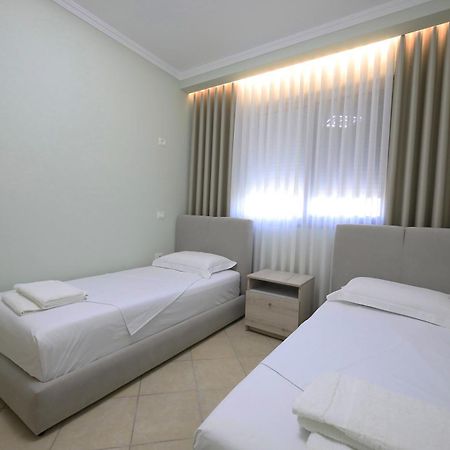 Holiday Apartment Vlorë エクステリア 写真