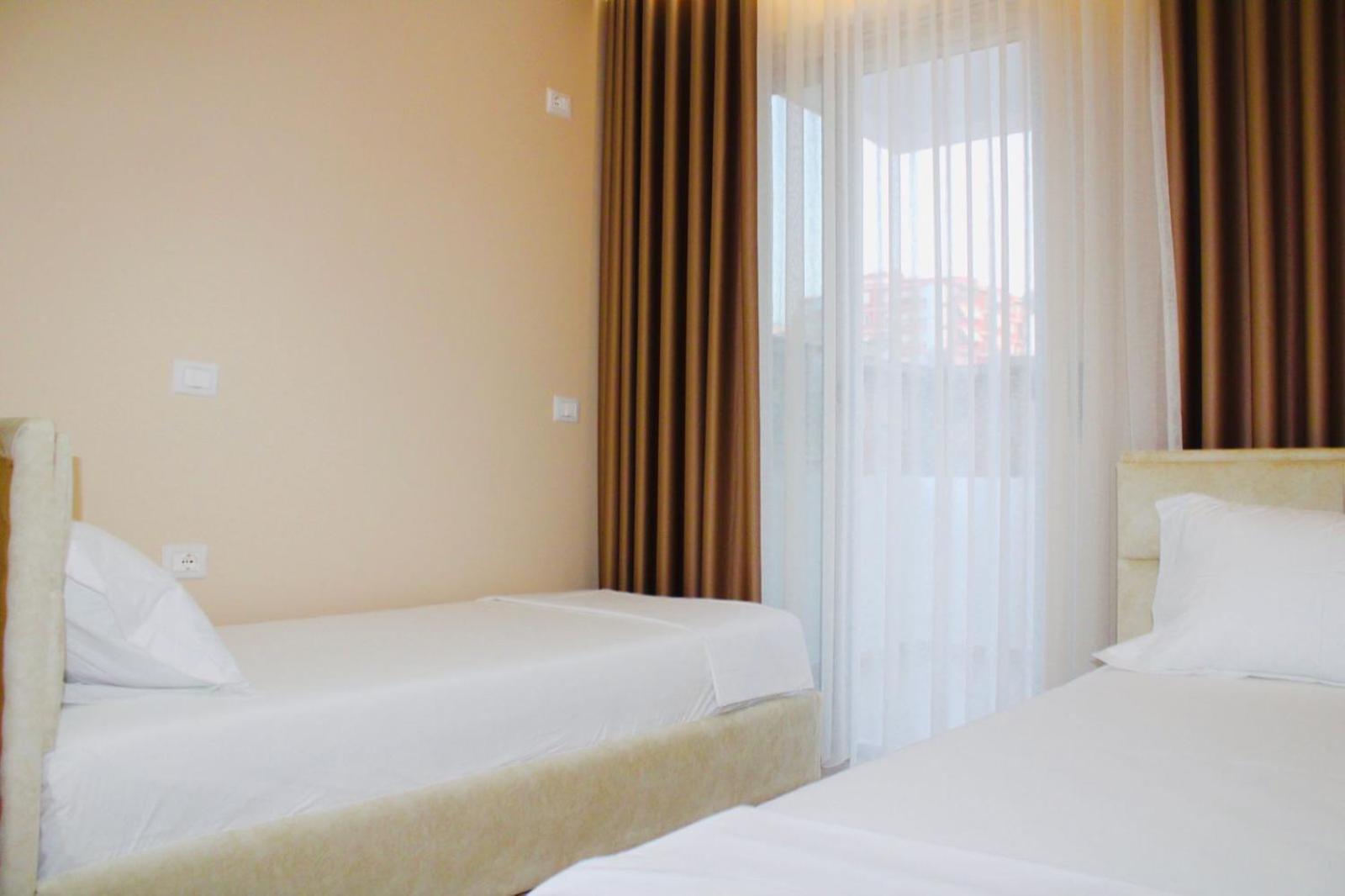 Holiday Apartment Vlorë エクステリア 写真