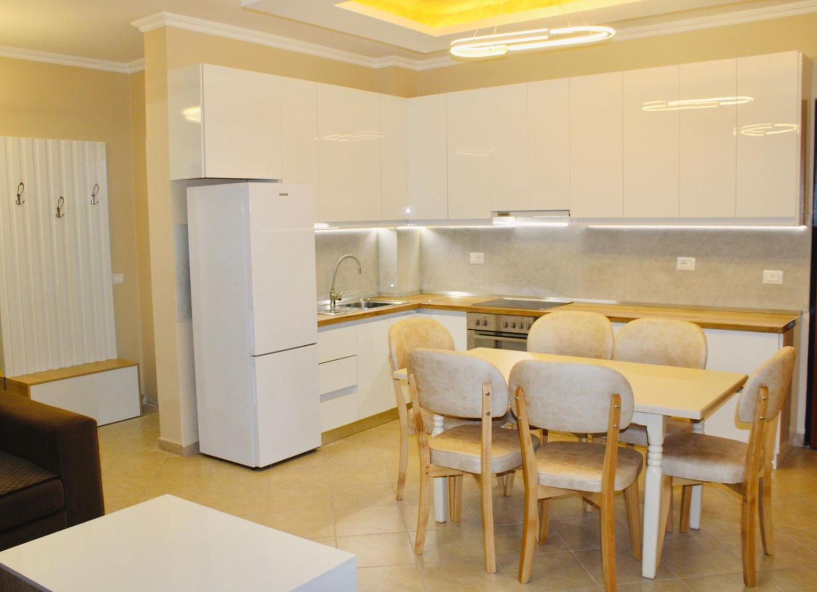 Holiday Apartment Vlorë エクステリア 写真