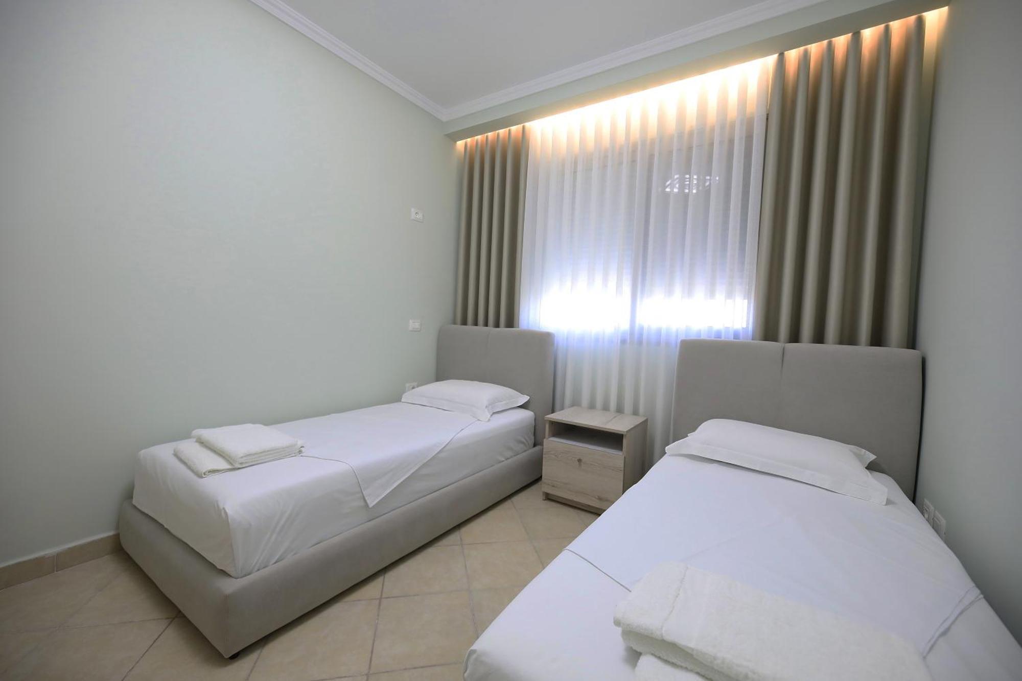 Holiday Apartment Vlorë エクステリア 写真